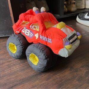 VTG 1992 Good Stuff Corporation
Power Monster Truck Red 88
Parachute Plush